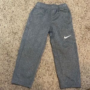 Toddler Nike Dri-fit pants size 4 (XS)